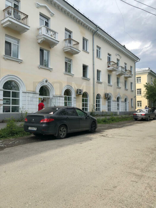 г. Серов, ул. Гагарина, 29 (городской округ Серовский) - фото офисного помещения (11)