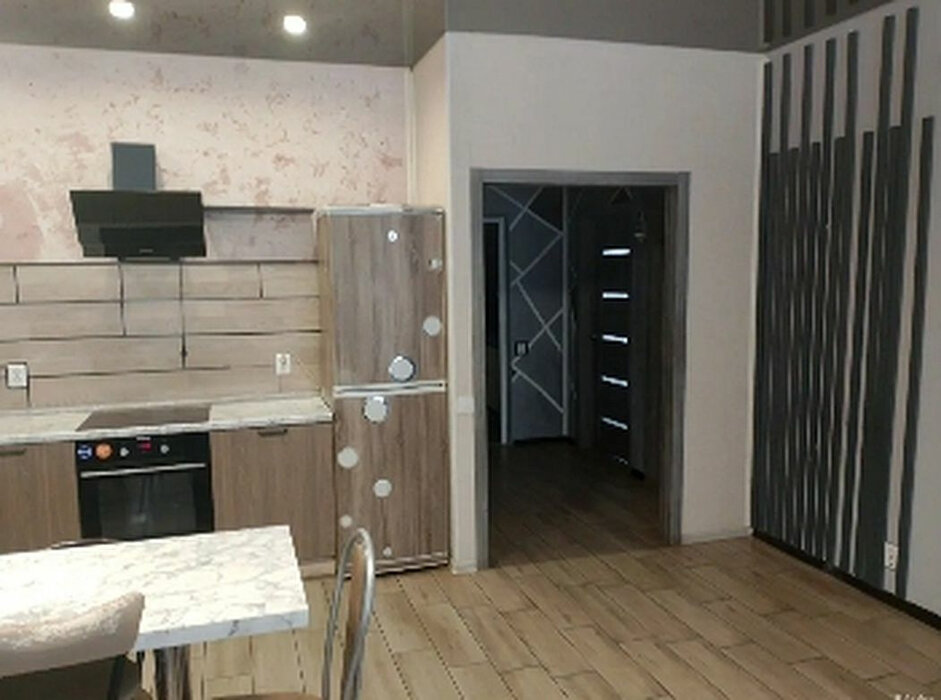 к. п. Просветный, ул. 1-я линия,  21 (городской округ Белоярский) - фото коттеджа (2)