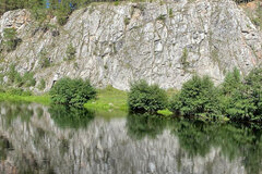 с. Липино, ул.  23 метрах по направлению на юго-восток от дома № 3А по улице Уральская (городской округ Артемовский) - фото земельного участка