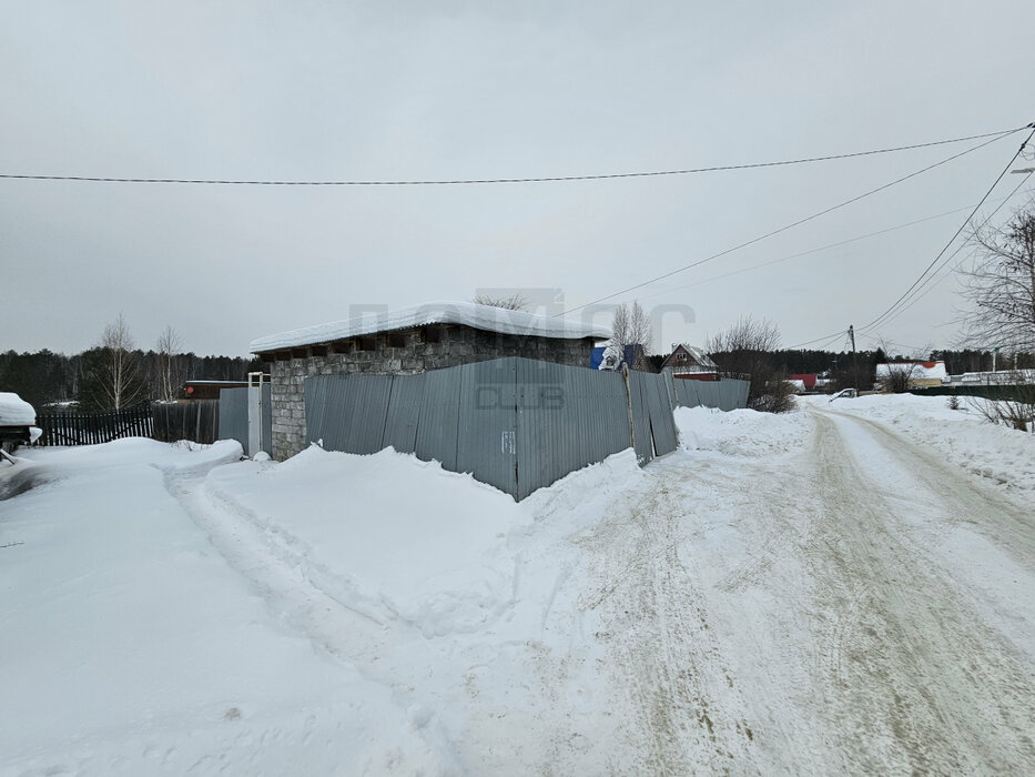 п. Кедровка, ул. .Лесная,   (городской округ Березовский) - фото дома (4)