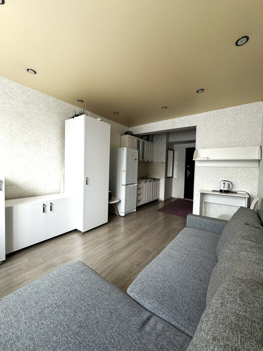 Екатеринбург, ул. Космонавтов, 52 (Эльмаш) - фото квартиры (2)