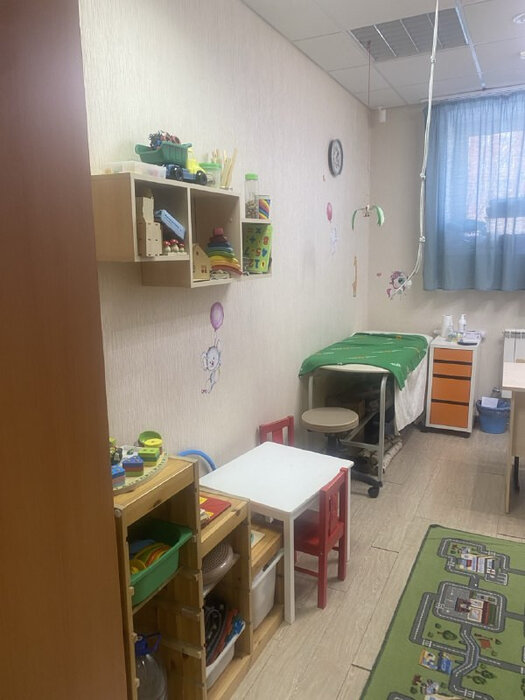 Екатеринбург, ул. Краснолесья, 47 (УНЦ) - фото офисного помещения (7)