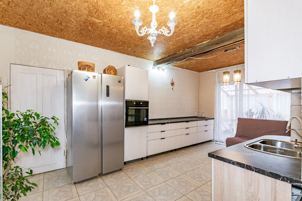 г. Арамиль, ул. Ломоносова, 22 (городской округ Арамильский) - фото коттеджа (2)