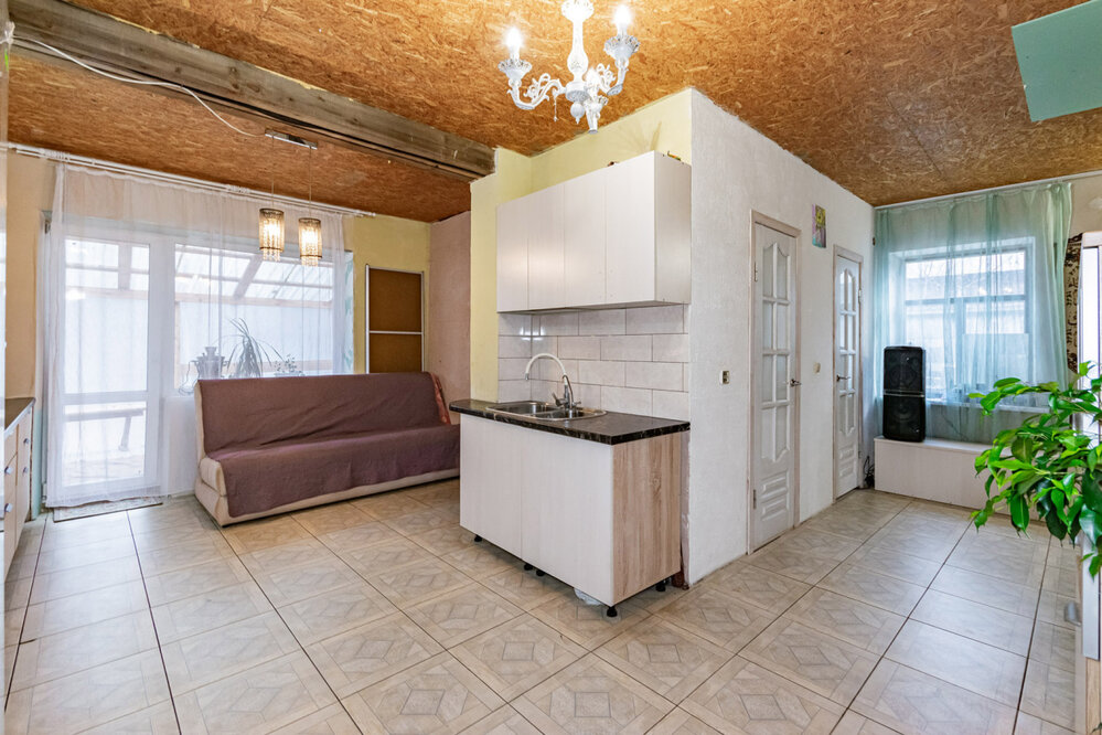 г. Арамиль, ул. Ломоносова, 22 (городской округ Арамильский) - фото коттеджа (7)