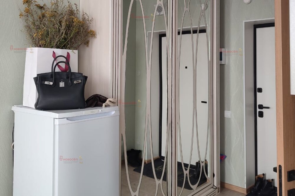 Екатеринбург, ул. Крауля, 107/4 - фото квартиры (3)