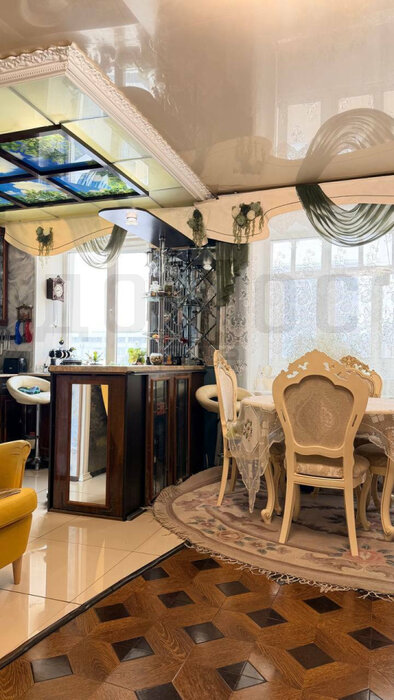 Екатеринбург, ул. Мамина-Сибиряка, 64 (Центр) - фото квартиры (2)