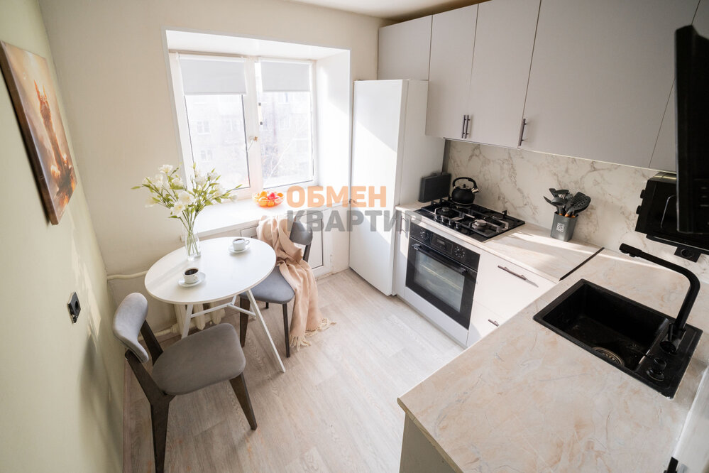 Екатеринбург, ул. Трактористов, 5 (Автовокзал) - фото квартиры (5)