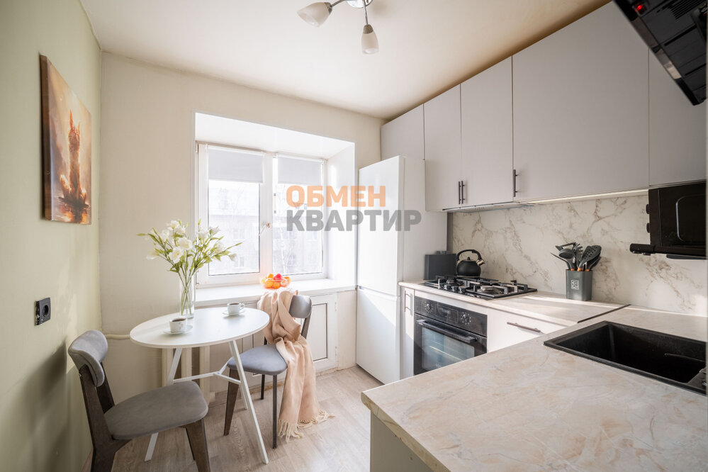 Екатеринбург, ул. Трактористов, 5 (Автовокзал) - фото квартиры (8)