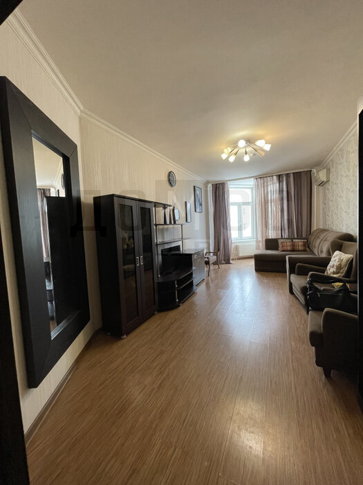 Екатеринбург, ул. Кузнечная, 83 (Центр) - фото квартиры (1)