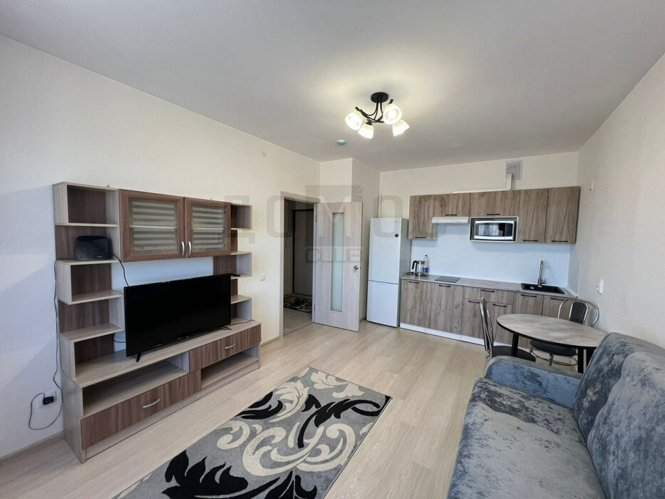 Екатеринбург, ул. Зеленый остров, 12 (ВИЗ) - фото квартиры (8)