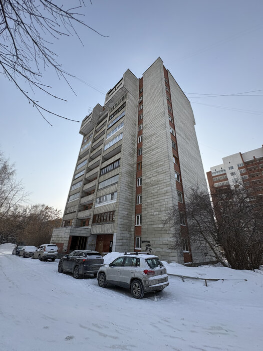 Екатеринбург, ул. Пальмиро Тольятти, 15г (Юго-Западный) - фото квартиры (1)