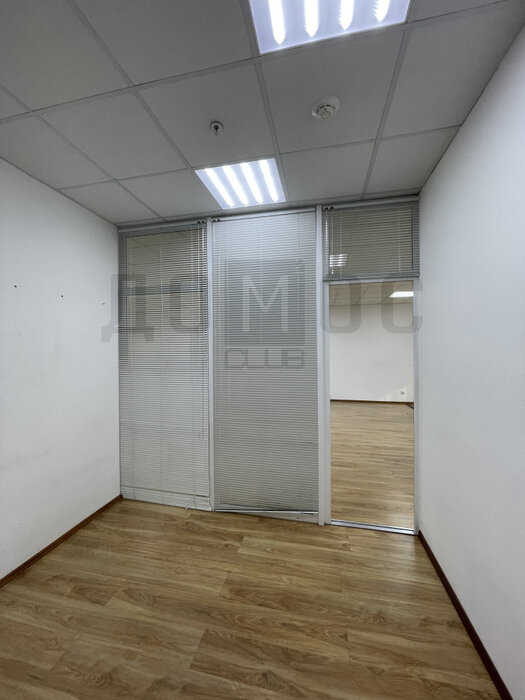 Екатеринбург, ул. Мамина-Сибиряка, 101 (Центр) - фото офисного помещения (8)