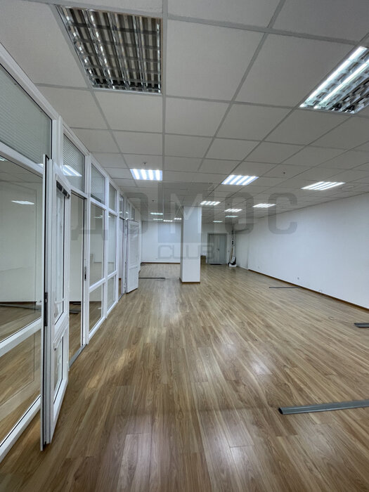 Екатеринбург, ул. Мамина-Сибиряка, 101 (Центр) - фото офисного помещения (4)