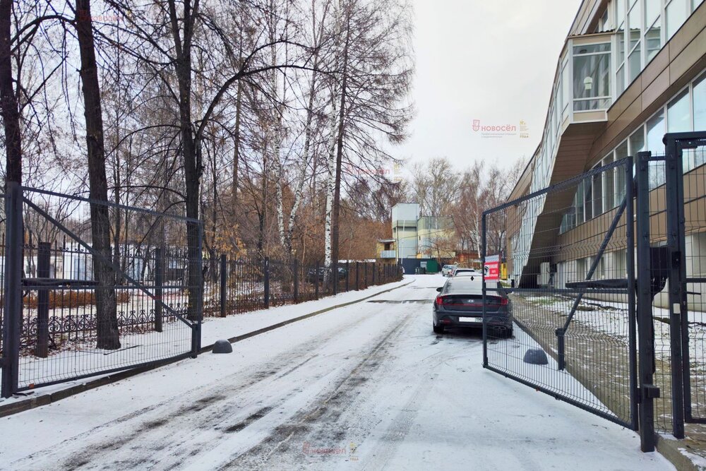 Екатеринбург, ул. Первомайская, 77 (Втузгородок) - фото офисного помещения (6)