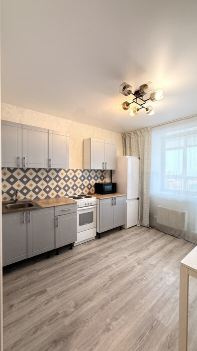 Екатеринбург, ул. Спутников, 16/3 (Кольцово) - фото квартиры (1)