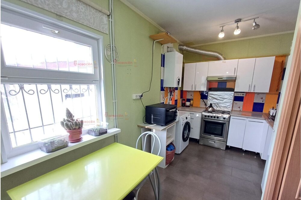 г. Березовский, ул. Революционная, 8 (городской округ Березовский) - фото дома (5)