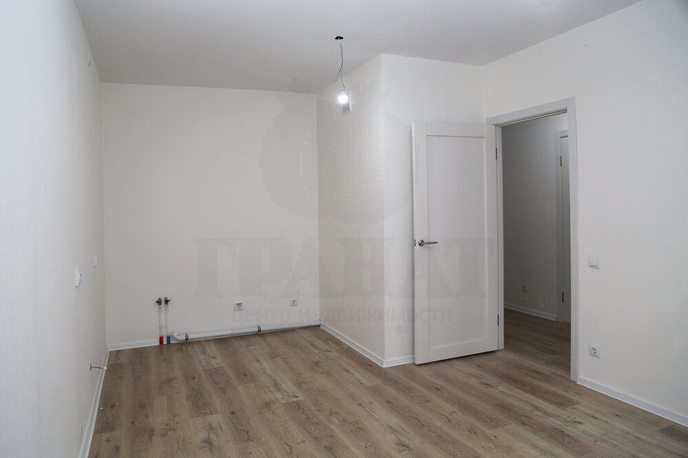 Екатеринбург, ул. Паригория Суетина, 3 (Птицефабрика) - фото квартиры (2)