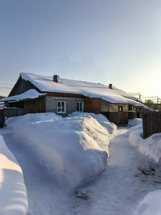 пгт. Билимбай, ул. Железнодорожная, 13 (городской округ Первоуральск) - фото квартиры (1)