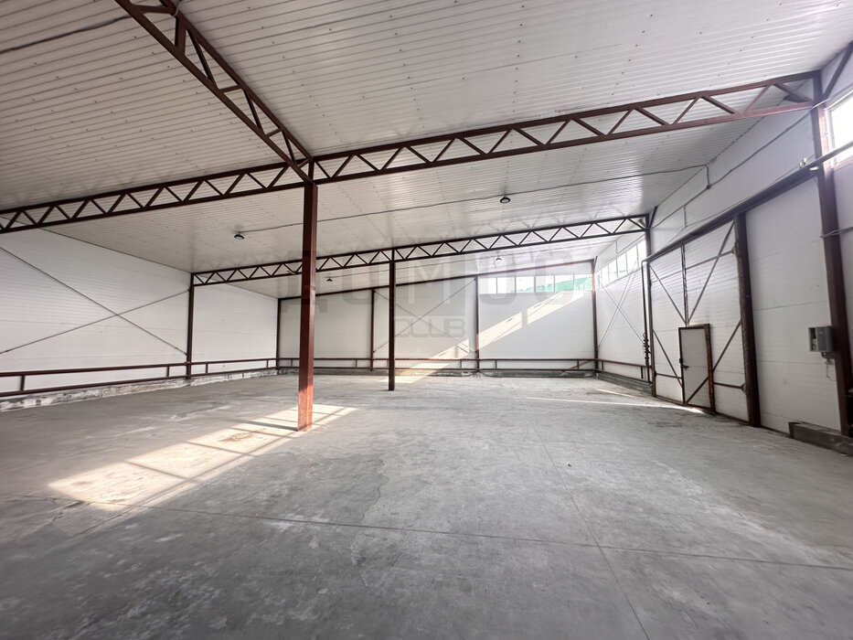 п. Большой Исток, ул. Победы, 2 (городской округ Сысертский) - фото склада (3)