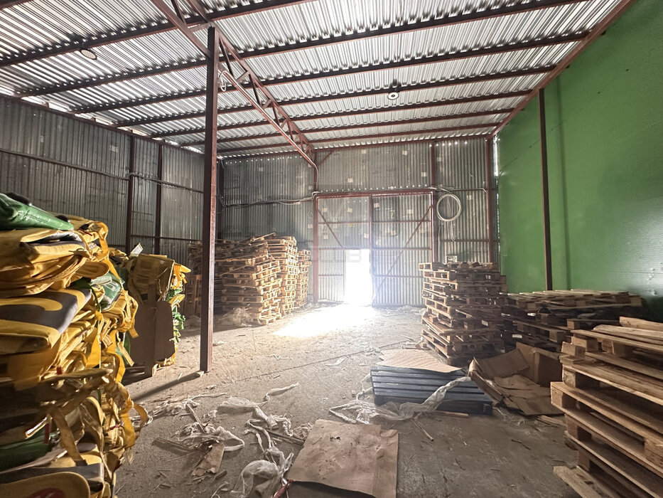 п. Большой Исток, ул. Победы, 2 (городской округ Сысертский) - фото склада (2)