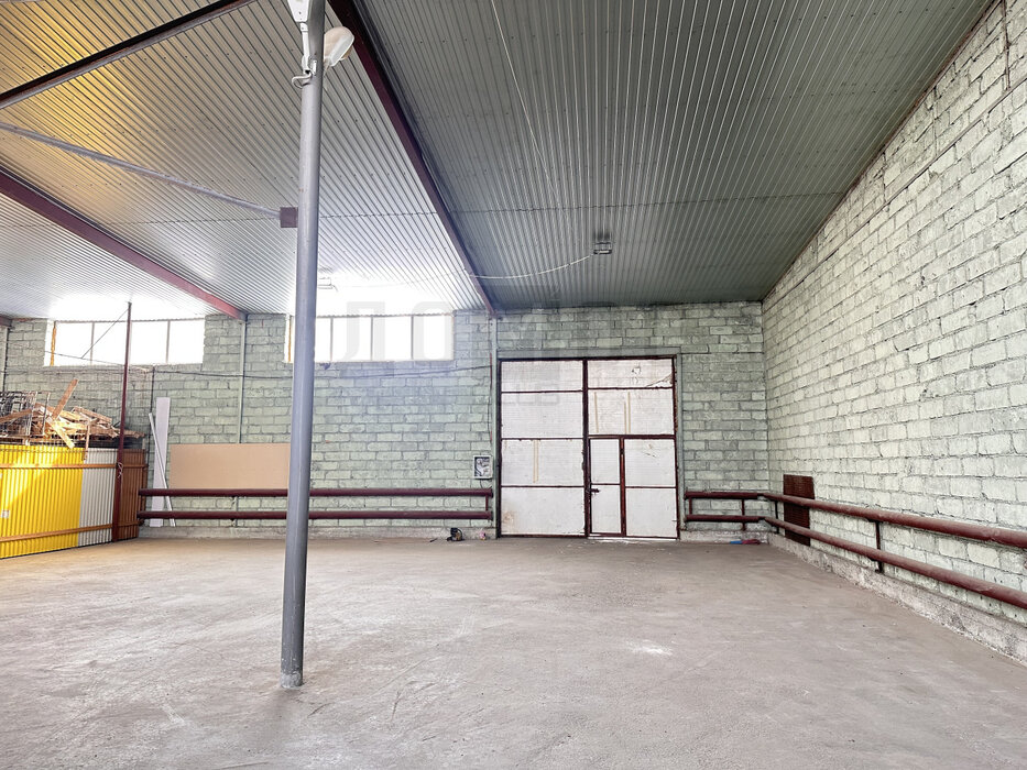 п. Большой Исток, ул. Победы, 2 (городской округ Сысертский) - фото склада (5)