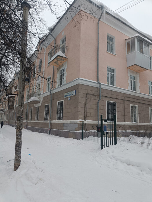 Екатеринбург, ул. Орджоникидзе, 21 (Уралмаш) - фото квартиры (1)