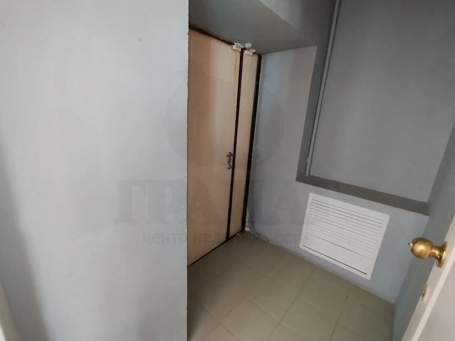 г. Асбест, ул. Ленина, 10 (городской округ Асбестовский) - фото торговой площади (5)