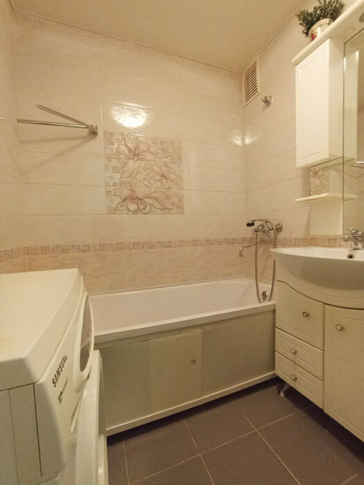 Екатеринбург, ул. Амундсена, 135 (УНЦ) - фото квартиры (8)