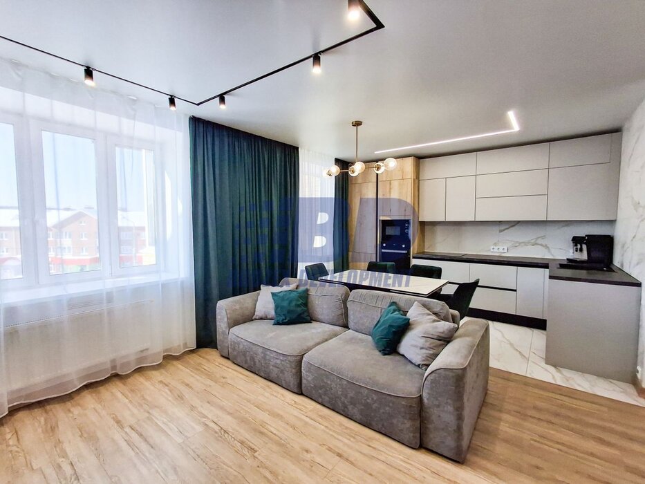 г. Березовский, ул. Александровский, 8 (городской округ Березовский) - фото квартиры (1)