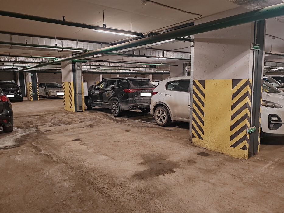 Екатеринбург, ул. Новгородцевой, 15 (ЖБИ) - фото гаража (3)