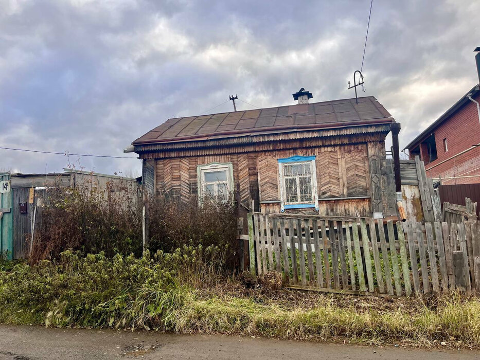 Екатеринбург, ул. Краснопрудная, 14 А (Нижне-Исетский) - фото дома (1)