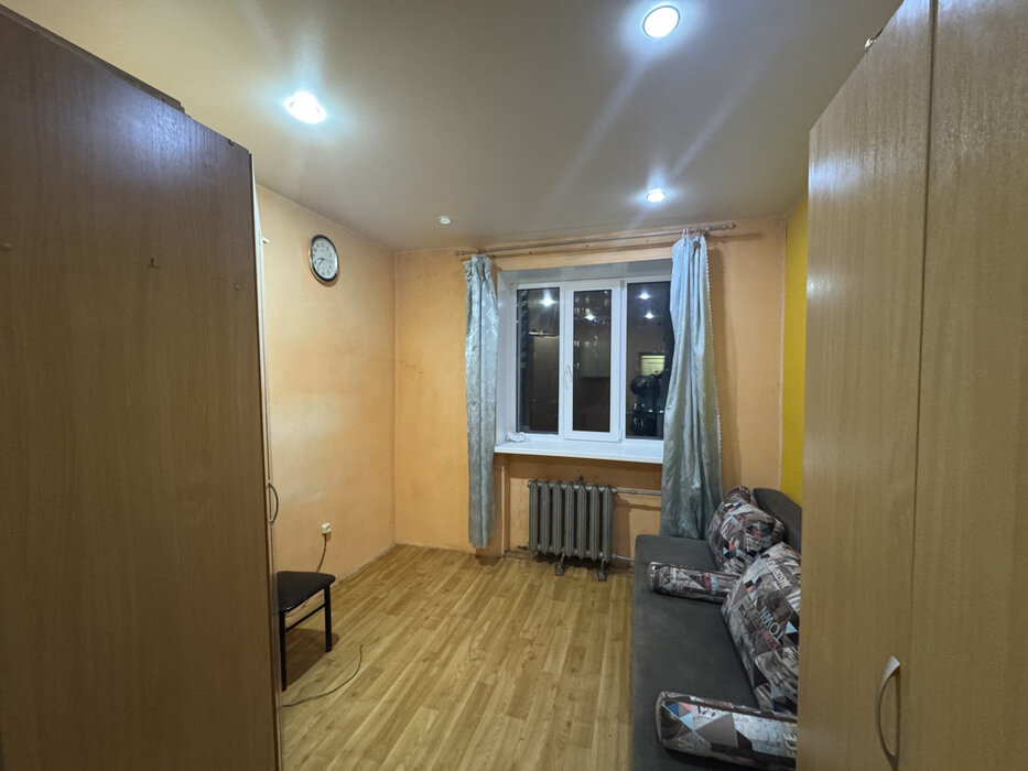 Екатеринбург, ул. Челюскинцев, 62 (Центр) - фото комнаты (1)