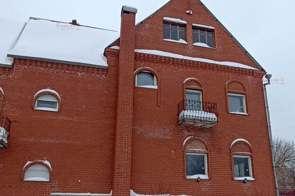 г. Березовский, ул. Зелёная, 18 (городской округ Березовский) - фото коттеджа (1)