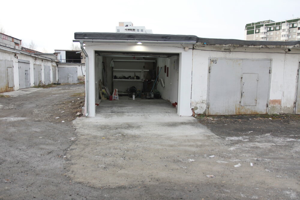 Екатеринбург, ул. Крестинского, 54 (Ботанический) - фото склада (1)