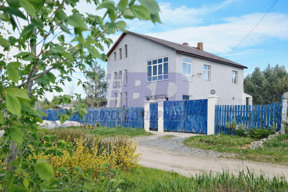 п. Становая, ул. Дачная, 7 (городской округ Березовский) - фото дома (1)