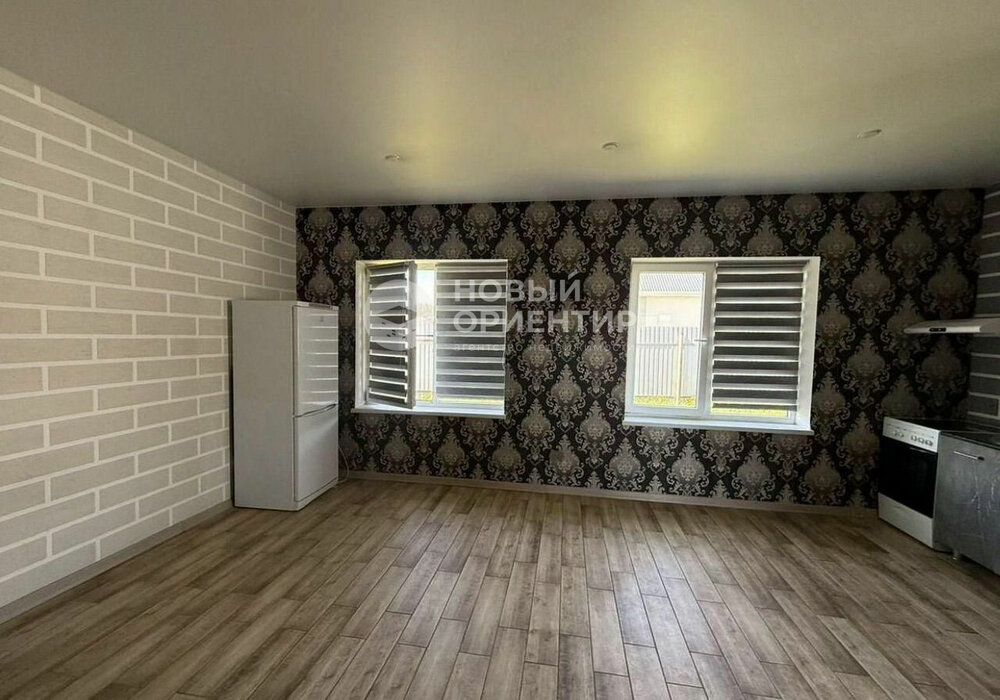 г. Полевской, ул. Преображение, 160А (городской округ Полевской) - фото дома (3)