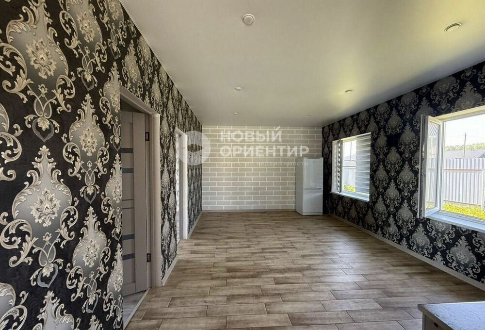 г. Полевской, ул. Преображение, 160А (городской округ Полевской) - фото дома (4)