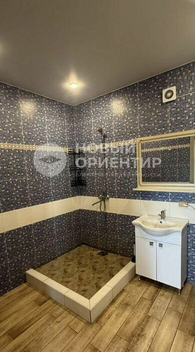 г. Полевской, ул. Преображение, 160А (городской округ Полевской) - фото дома (6)