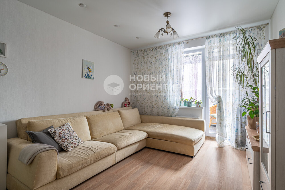 Екатеринбург, ул. Азина, 25 (Центр) - фото квартиры (7)