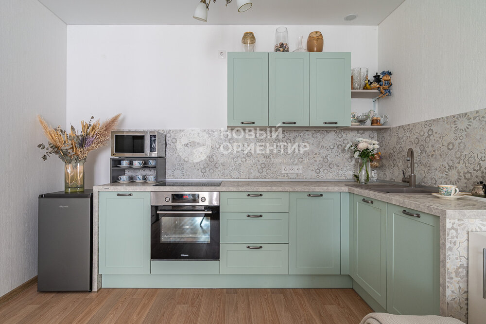 Екатеринбург, ул. Азина, 25 (Центр) - фото квартиры (8)