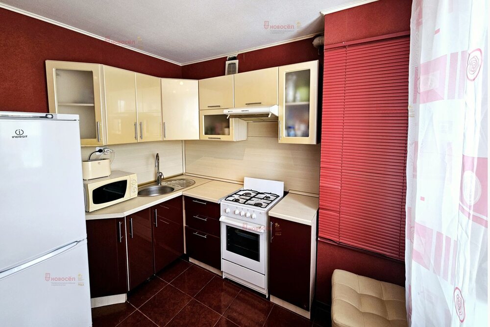 Екатеринбург, ул. Кольцевая, 32 (УНЦ) - фото квартиры (4)