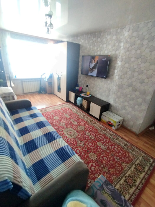 п. Изумруд, ул. Садовая, 5-я,18 (городской округ Малышевский) - фото квартиры (7)