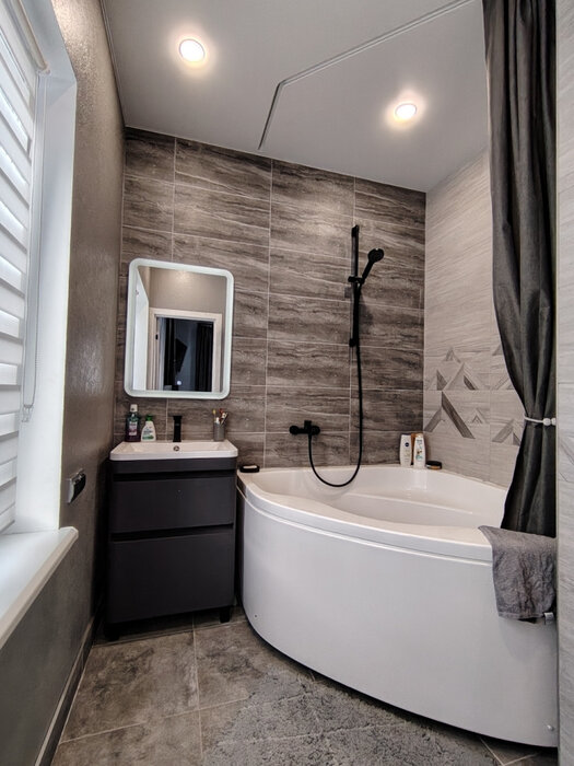 Екатеринбург, ул. Патрушихинская, 53 (Медный) - фото дома (8)