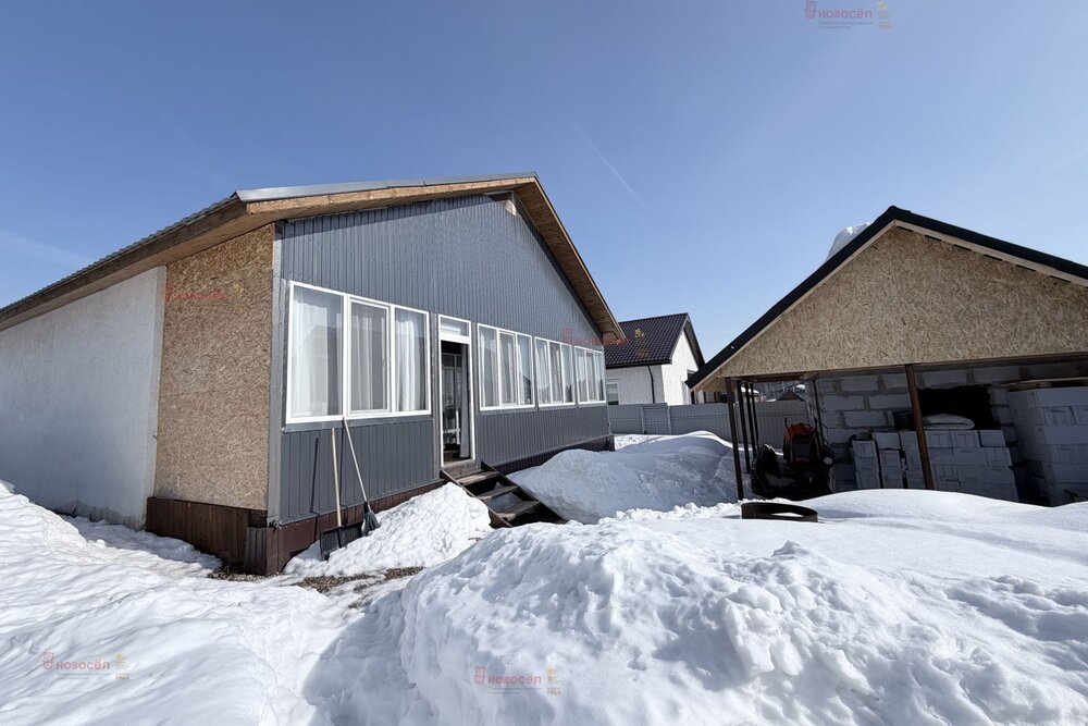 п. Прохладный, ул. Фианитовая, 12 (городской округ Белоярский) - фото коттеджа (3)