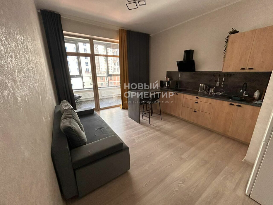 Екатеринбург, ул. Олимпийская, 9/2 (Центр) - фото квартиры (2)