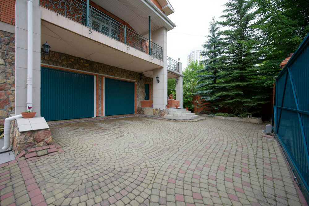 Екатеринбург, ул. Колокольная, 55 (УНЦ) - фото коттеджа (2)