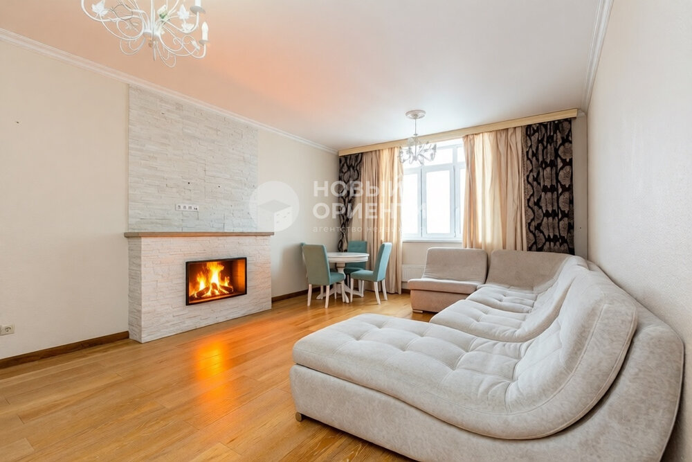 Екатеринбург, ул. 8 Марта, 190 (Автовокзал) - фото квартиры (1)