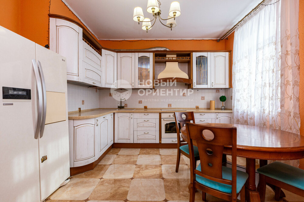 Екатеринбург, ул. 8 Марта, 190 (Автовокзал) - фото квартиры (7)