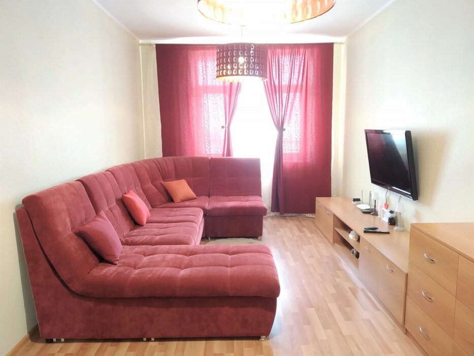 Екатеринбург, ул. 8 Марта, 188 (Автовокзал) - фото квартиры (1)