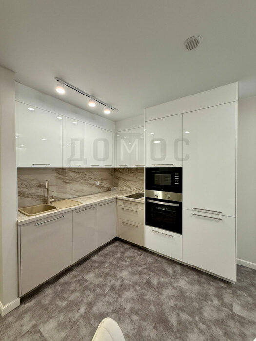 Екатеринбург, ул. Машинная, 4 (Автовокзал) - фото квартиры (1)